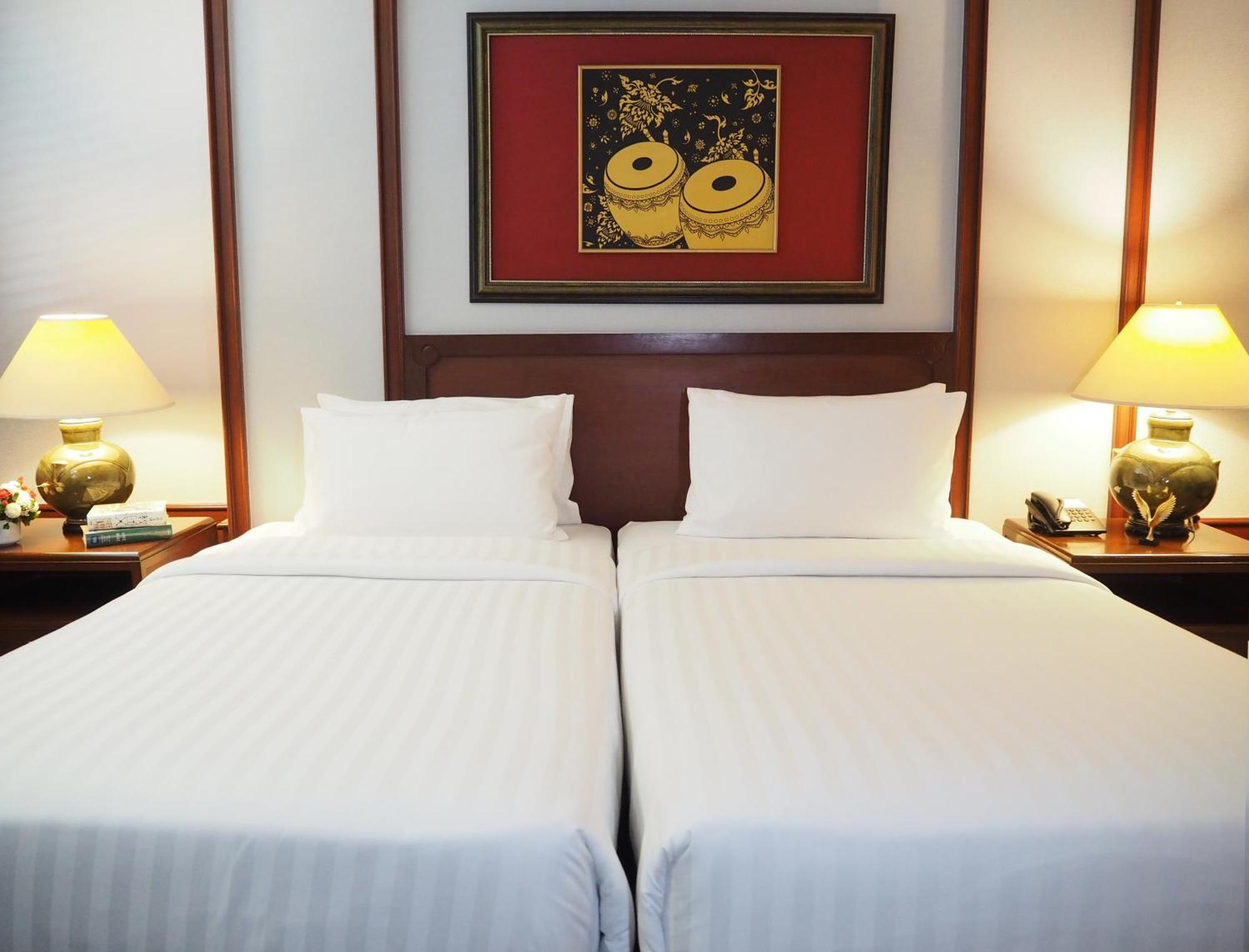 Centre Point Sukhumvit Thong-Lo Hotel Bangkok Ngoại thất bức ảnh